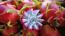 A pitaya é uma fruta extremamente benéfica para a saúde, e o chá de pitaya não seria diferente! - ChristinLola / iStock